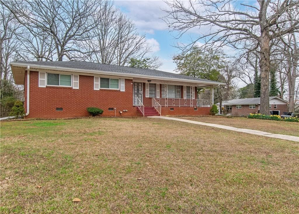 3 bedroom, 2 bathroom, 1,454 sq ft single family residence sold at 656 Bolton Road, Atlanta, GA 30331