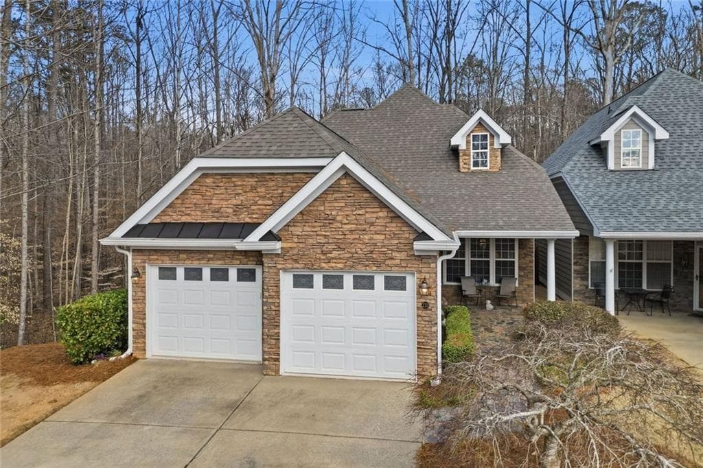 4 bedroom, 4 bathroom, 1,814 sq ft single family residence sold at 231 Villa Creek Parkway, Canton, GA 30114