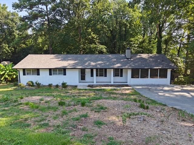 6 bedroom, 4 bathroom, 3,828 sq ft single family residence under contract at 1296 Scenic Way, Lilburn, GA 30047