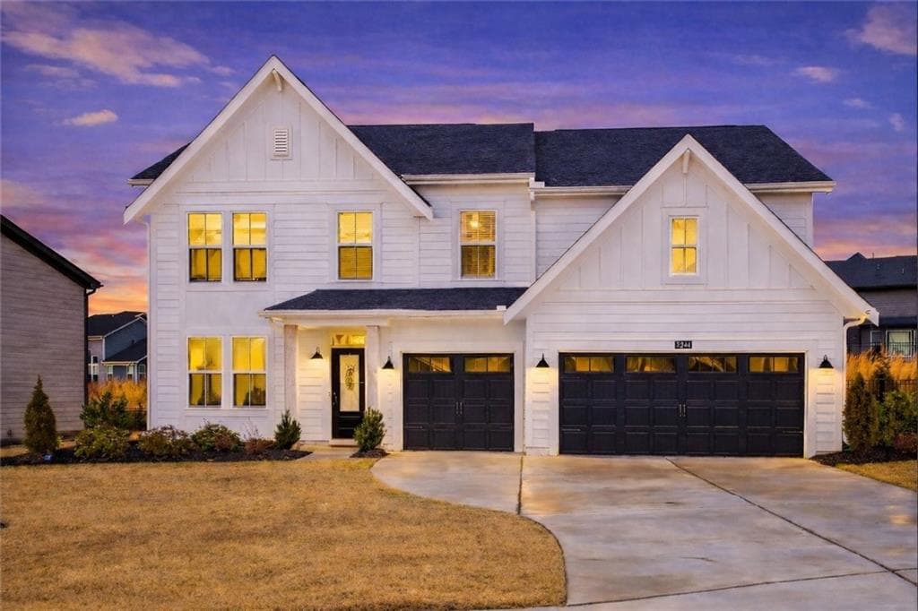 4 bedroom, 3 bathroom, 3,023 sq ft single family residence sold at 709 Michigan Circle, Hoschton, GA 30548