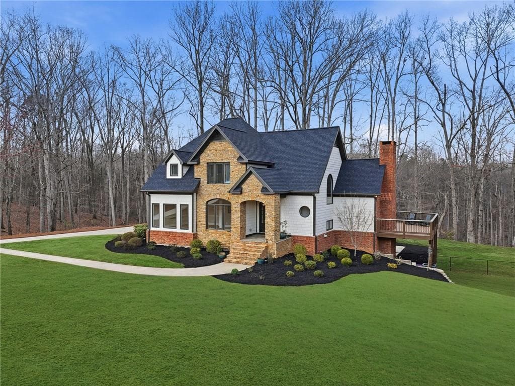 5 bedroom, 5 bathroom, 4,761 sq ft single family residence sold at 6685 Driskell Road, Cumming, GA 30041