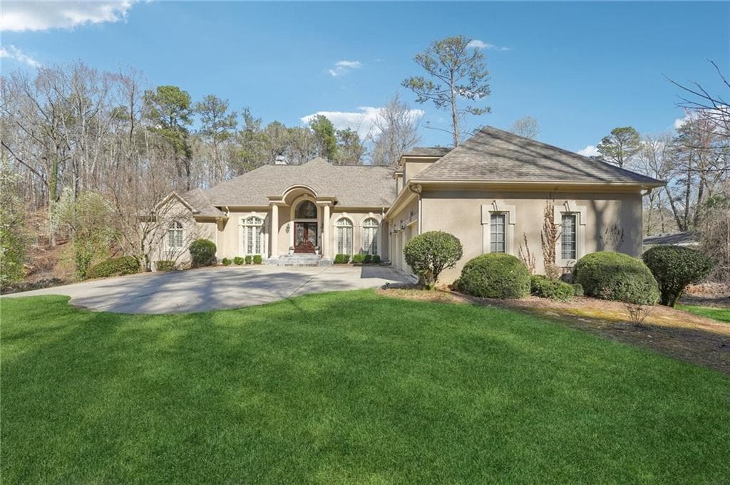 6 bedroom, 6 bathroom, 8,400 sq ft single family residence sold at 1296 Niskey Lake Road, Atlanta, GA 30331