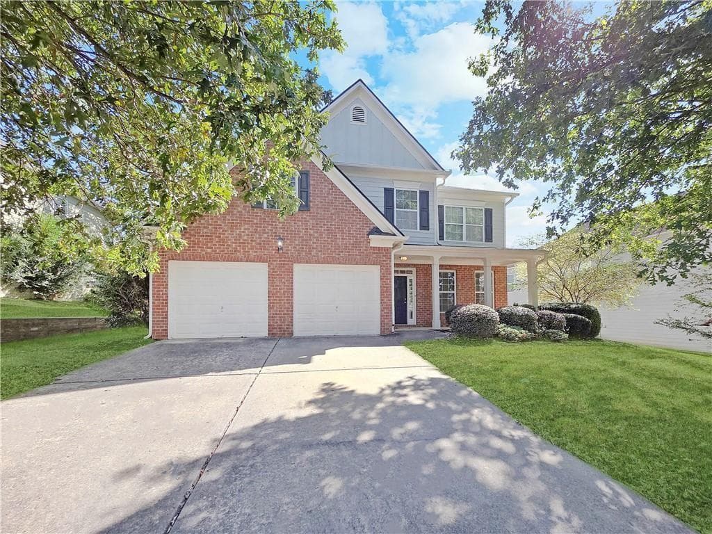 4 bedroom, 3 bathroom, 3,182 sq ft single family residence sold at 5425 Fieldfreen Drive, Cumming, GA 30028