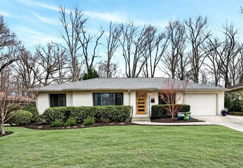 4 bedroom, 3 bathroom, 1,870 sq ft single family residence sold at 1883 Bruce Road, Atlanta, GA 30329