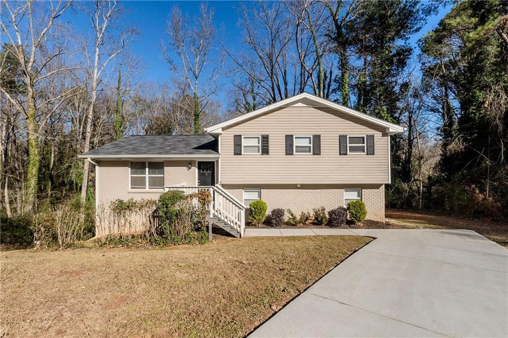 4412 Rustic Wood Drive, Stone Mountain, GA 30083 — most recent listing photo