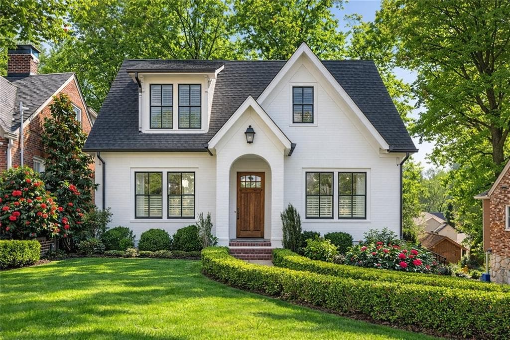 5 bedroom, 5 bathroom, 4,416 sq ft single family residence sold at 907 Highland Terrace, Atlanta, GA 30306