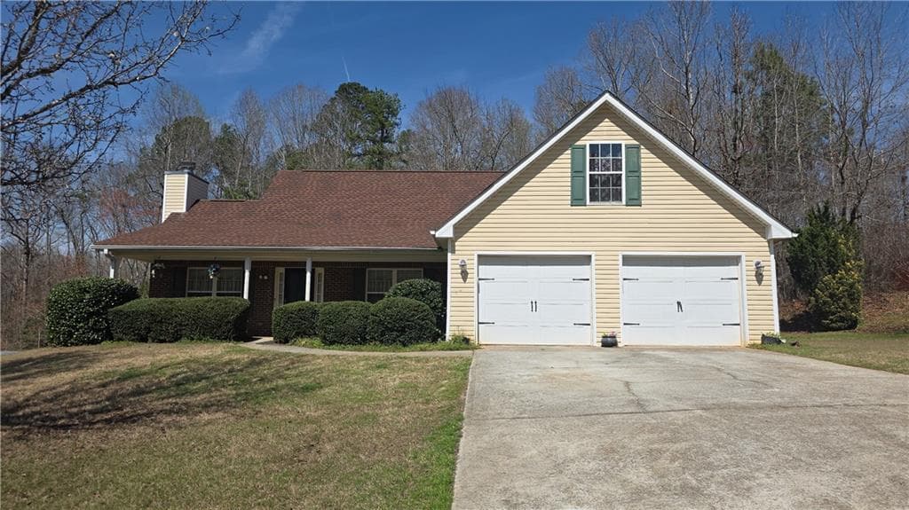4 bedroom, 2 bathroom, 1,923 sq ft single family residence under contract at 110 Lamar Lane, Covington, GA 30016