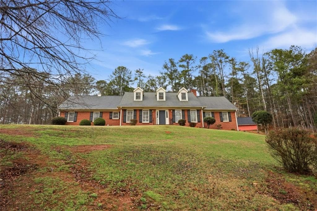 3 bedroom, 3 bathroom, 2,683 sq ft single family residence for sale at 2077 Honey Creek Road, Conyers, GA 30094