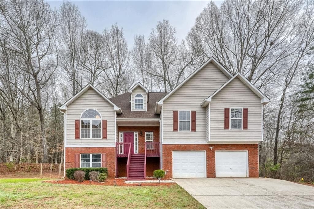 5 bedroom, 3 bathroom, 1,564 sq ft single family residence sold at 5709 Graceland Drive, Powder Springs, GA 30127