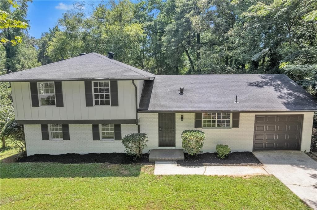 3 bedroom, 2 bathroom, 1,663 sq ft single family residence for sale at 4374 Cedar Ridge Trail, Stone Mountain, GA 30083