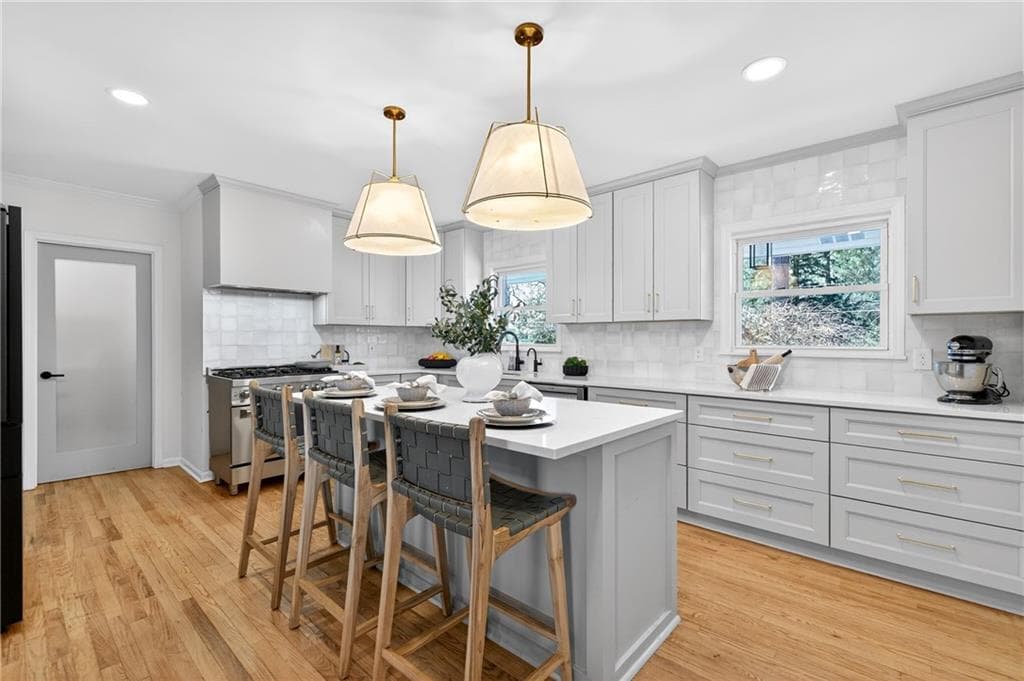 4 bedroom, 4 bathroom, 2,858 sq ft single family residence sold at 3811 N Stratford Road, Atlanta, GA 30342