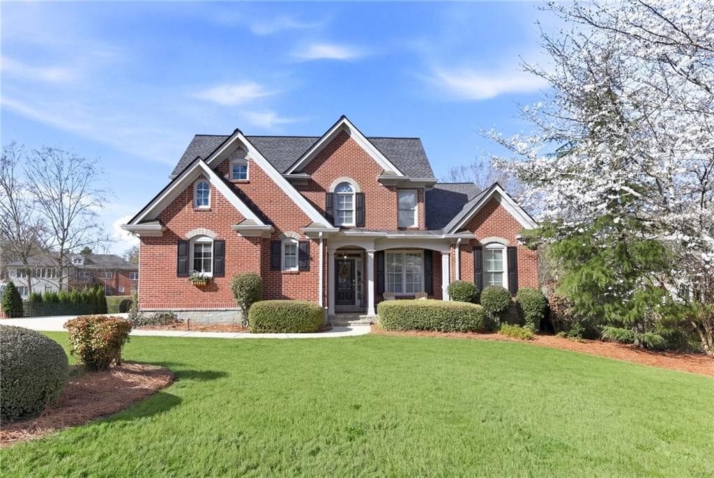 934 Glenwood Drive, Gainesville, GA 30501 — most recent listing photo