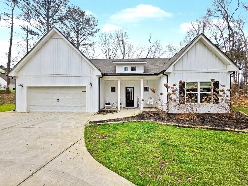 3 bedroom, 2 bathroom, 1,893 sq ft single family residence for sale at 453 Mulberry Rock Road, Temple, GA 30179