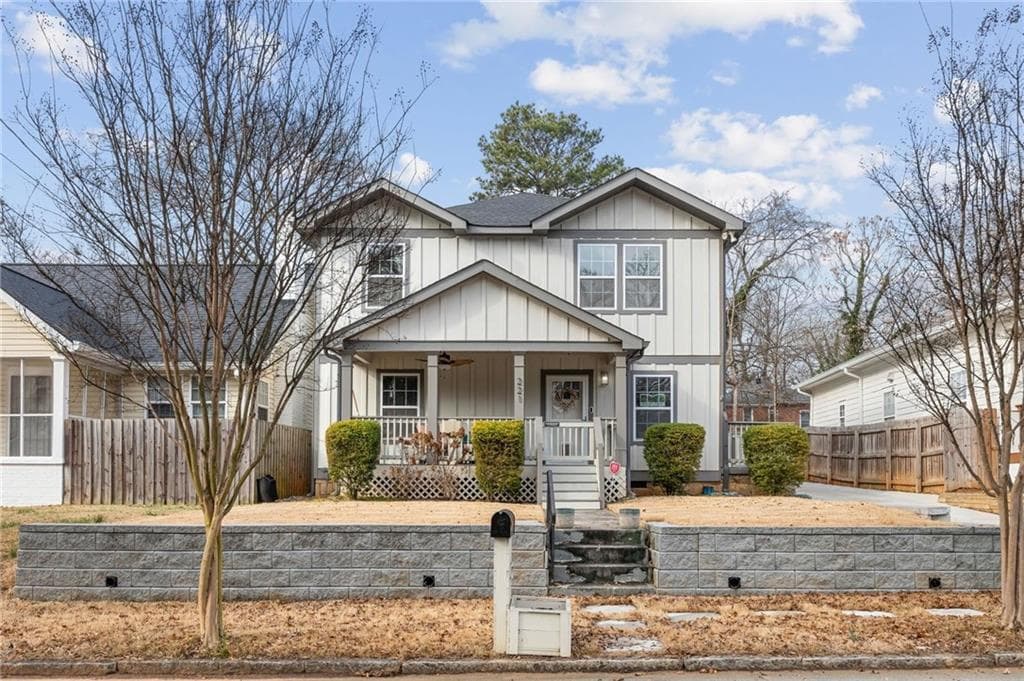 4 bedroom, 4 bathroom, 2,433 sq ft single family residence sold at 221 Laurel Avenue, Atlanta, GA 30314