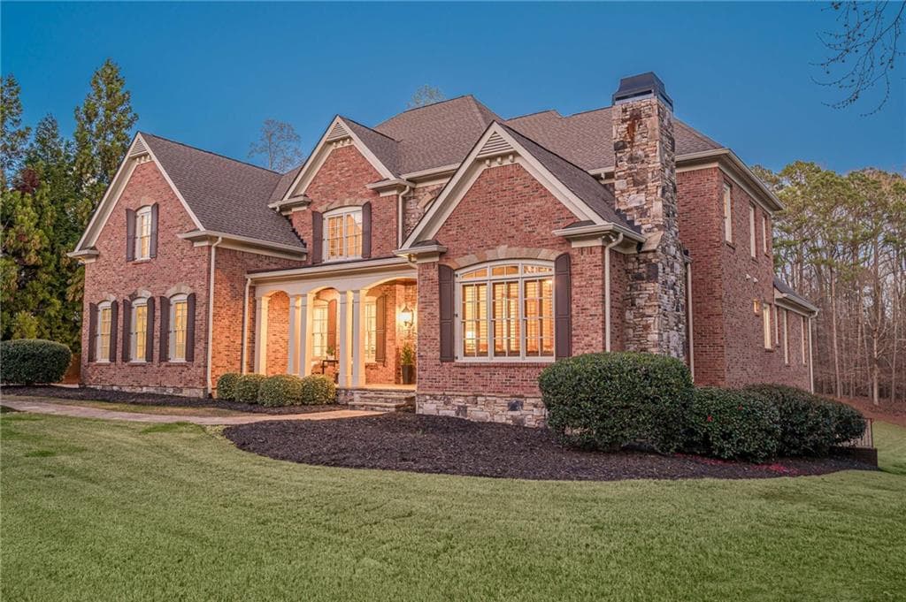 13037 Overlook Pass, Roswell, GA 30075 — most recent listing photo