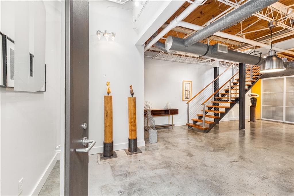 2 bedroom, 2 bathroom, 1,504 sq ft condominium sold at 834 Dekalb Avenue D, Atlanta, GA 30307