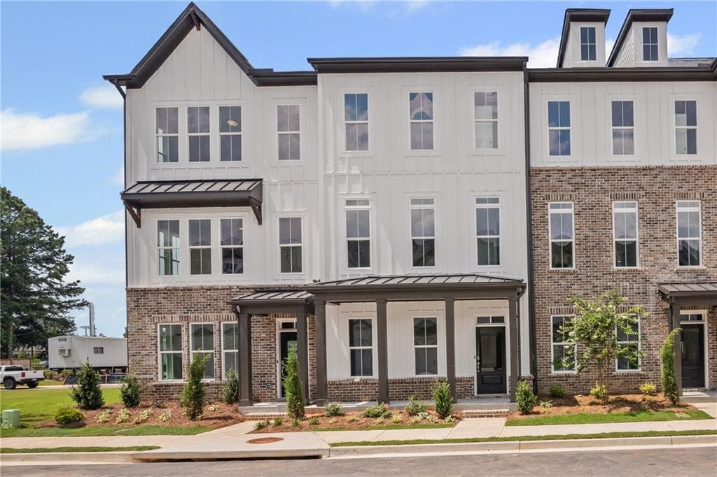 3 bedroom, 4 bathroom, 2,003 sq ft townhouse sold at 2690 Evers Drive 92, Marietta, GA 30066
