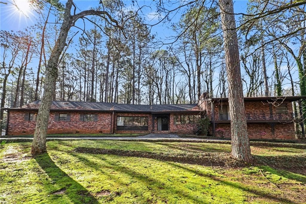 4 bedroom, 3 bathroom, 2,952 sq ft single family residence sold at 2980 Duke Of Gloucester Street, Atlanta, GA 30344