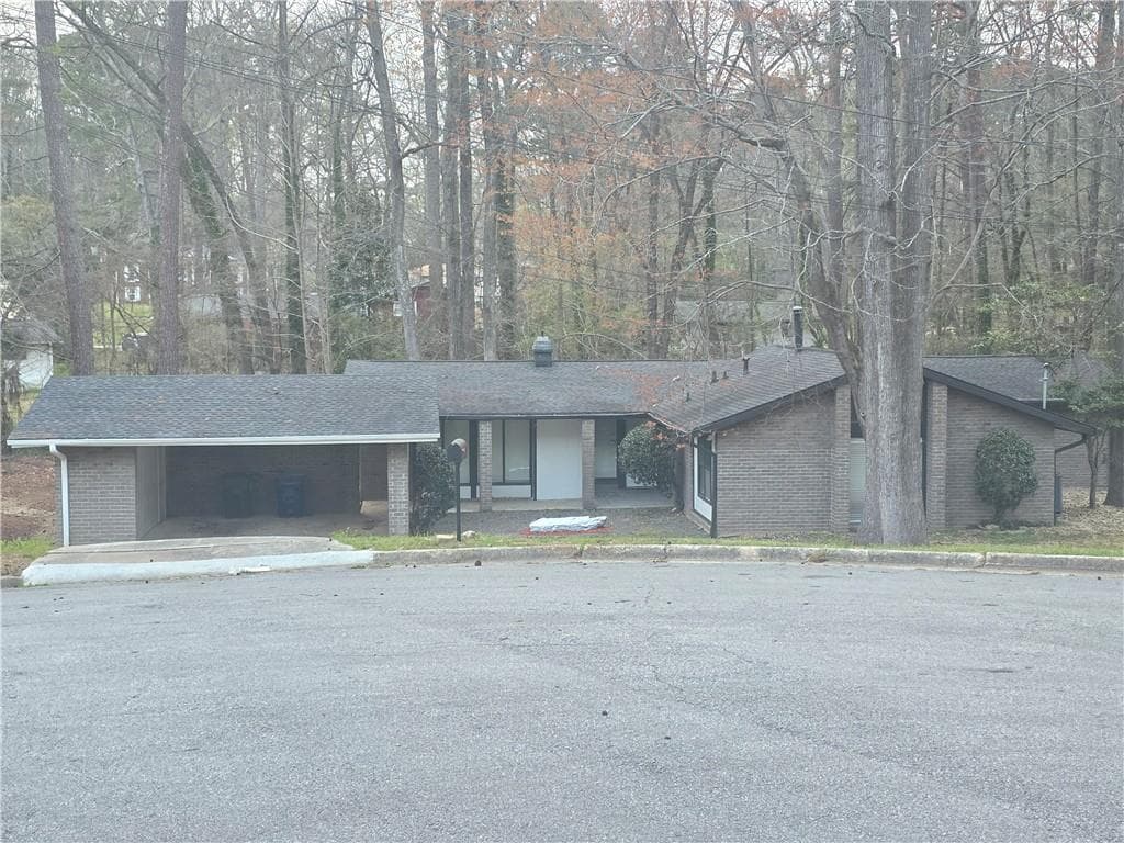 3 bedroom, 2 bathroom, 1,906 sq ft single family residence sold at 4055 Kelden Court, Atlanta, GA 30349