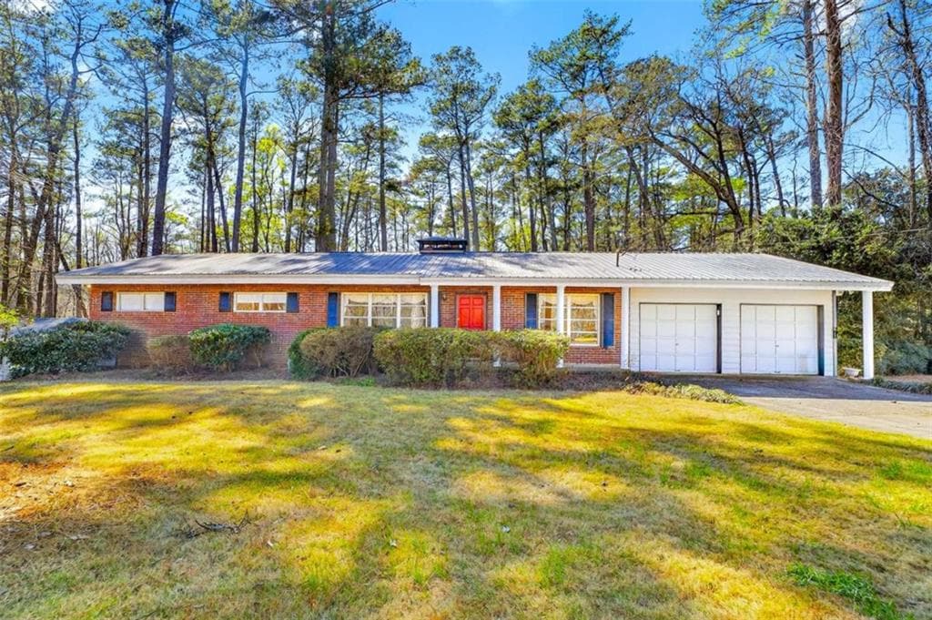 3 bedroom, 3 bathroom, 1,624 sq ft single family residence sold at 881 Rockbridge Road, Lilburn, GA 30047