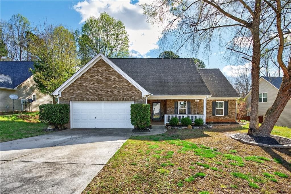 4 bedroom, 2 bathroom, 2,221 sq ft single family residence sold at 1354 Jefferson Station Road, Jefferson, GA 30549