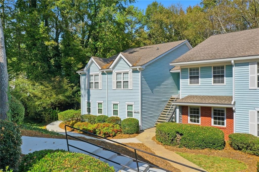 4053 Whitehall Way, Alpharetta, GA 30004 — most recent listing photo