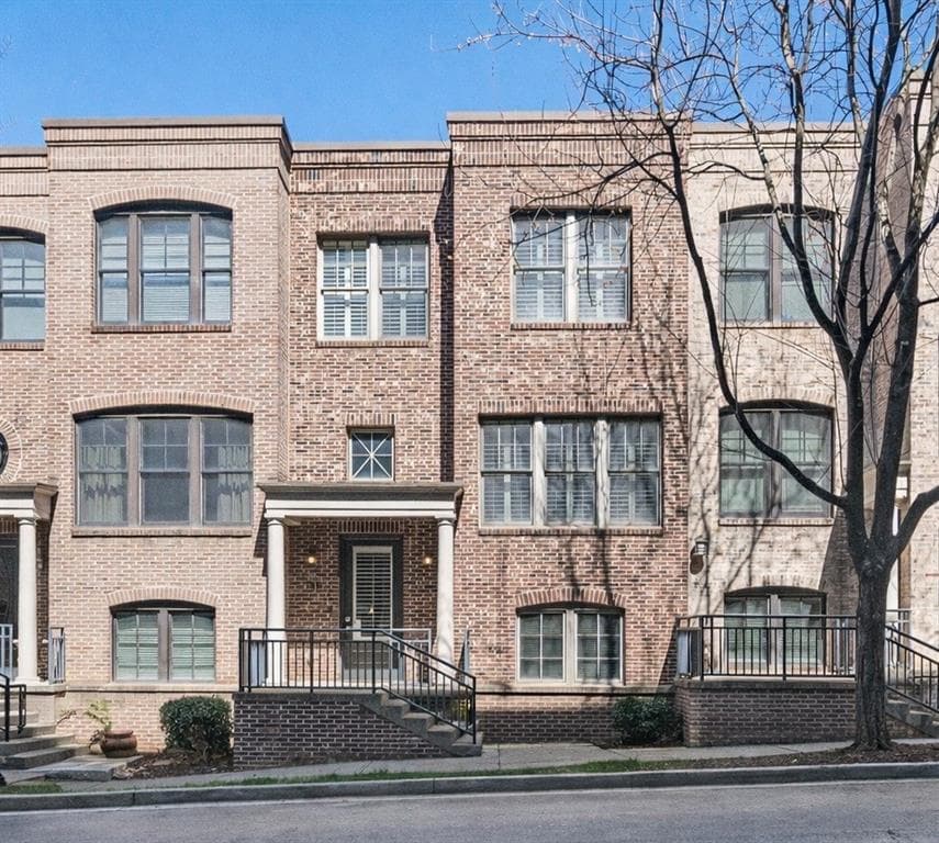 3 bedroom, 4 bathroom, 1,536 sq ft townhouse sold at 710 Cosmopolitan Drive, Atlanta, GA 30324
