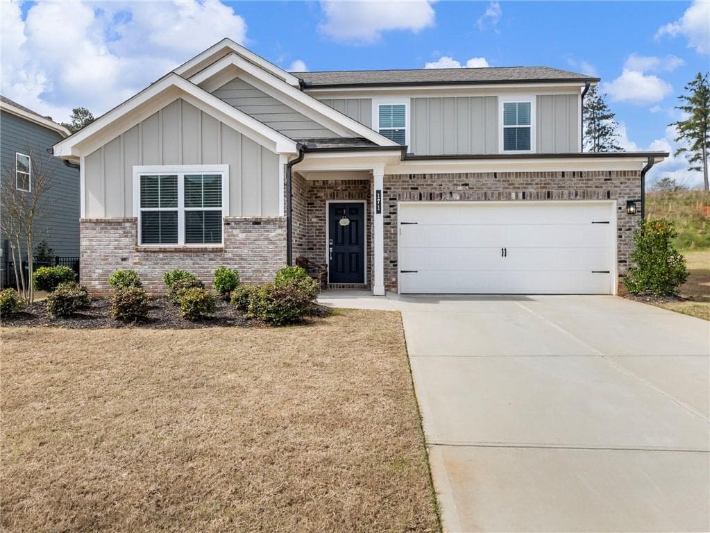 4 bedroom, 3 bathroom, 2,836 sq ft single family residence for sale at 171 Sweet Briar Way, Homer, GA 30547