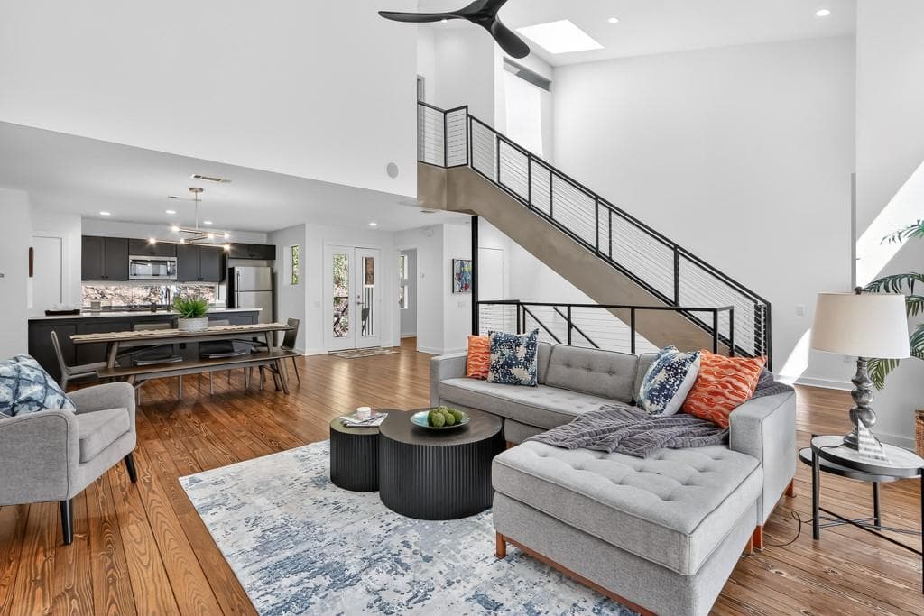 2 bedroom, 2 bathroom, 1,956 sq ft townhouse sold at 920 Memorial Drive 16, Atlanta, GA 30316