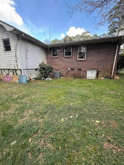 3 bedroom, 2 bathroom, 1,338 sq ft single family residence sold at 2181 Meadowlane Drive, Atlanta, GA 30311