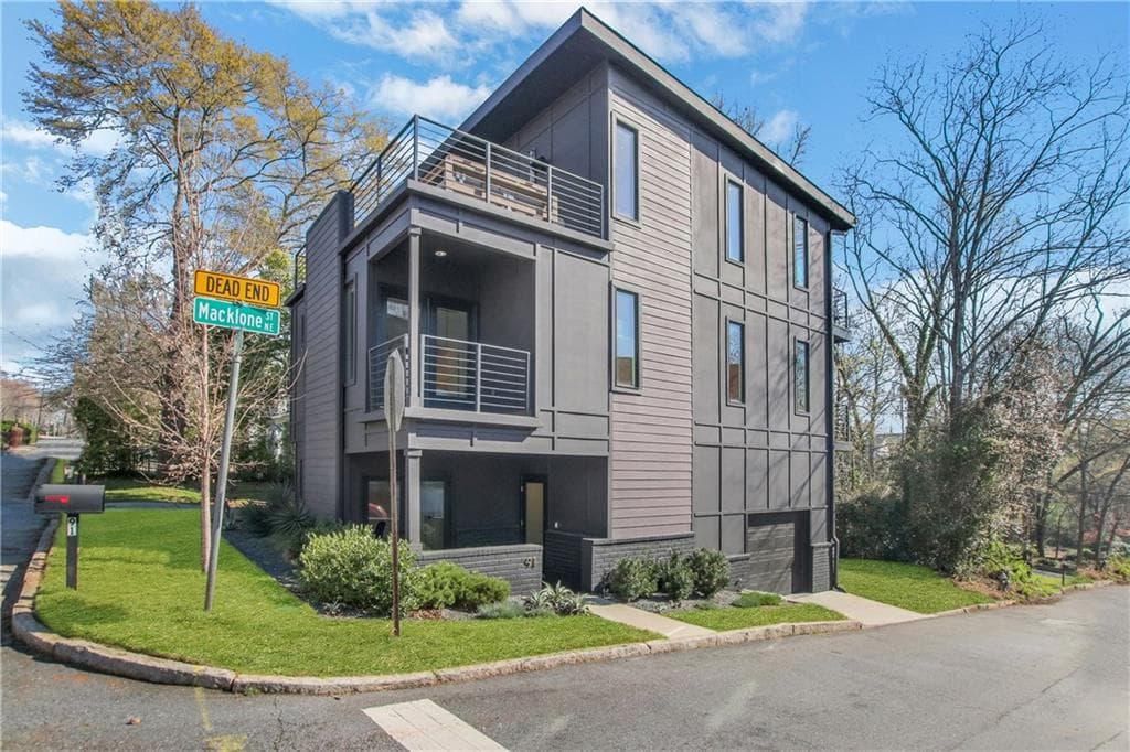 3 bedroom, 4 bathroom, 1,890 sq ft single family residence sold at 91 Hutchinson Street, Atlanta, GA 30307