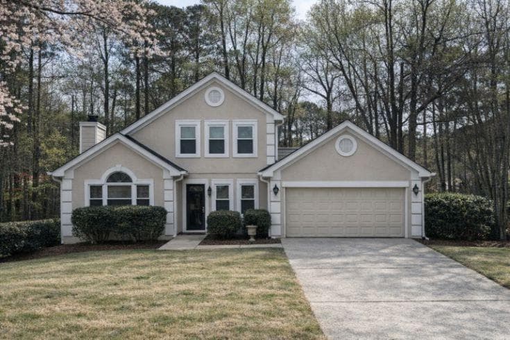 4 bedroom, 3 bathroom, 2,713 sq ft single family residence under contract at 4390 Pinewalk Drive, Alpharetta, GA 30022