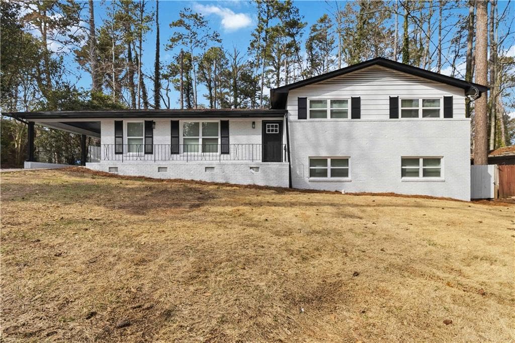 5 bedroom, 3 bathroom, 2,198 sq ft single family residence sold at 2275 Country Club Lane, Atlanta, GA 30311