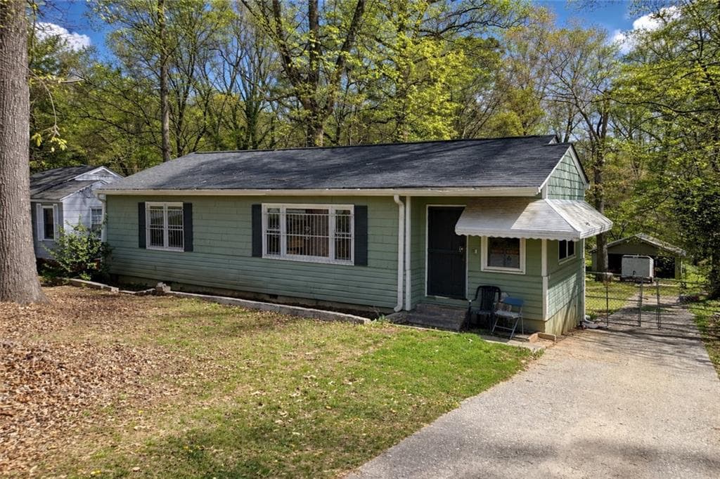3 bedroom, 1 bathroom, 1,048 sq ft single family residence sold at 2286 Carey Drive, Atlanta, GA 30315