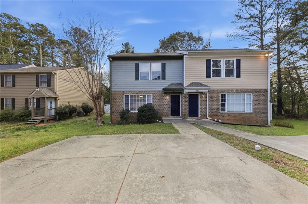 3 bedroom, 3 bathroom, 1,311 sq ft townhouse sold at 560 Manning Road, Marietta, GA 30064
