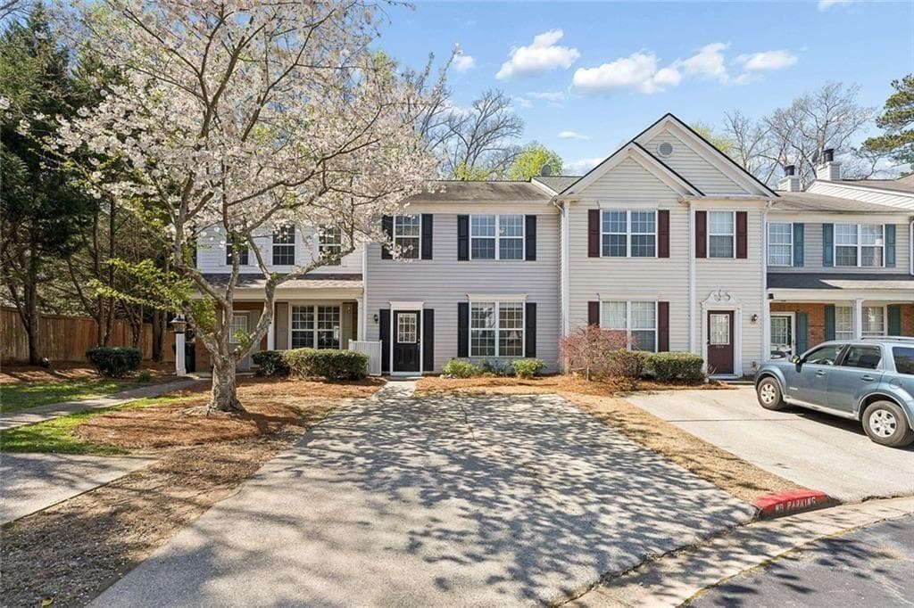 3 bedroom, 3 bathroom, 1,386 sq ft townhouse sold at 1917 Stancrest Trace, Kennesaw, GA 30152