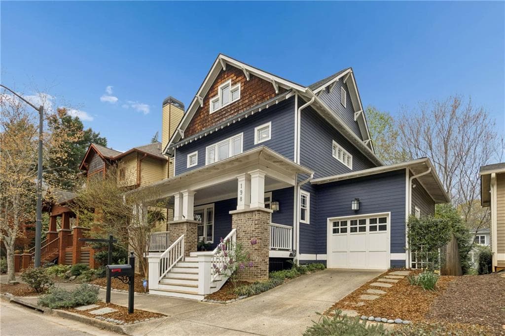 4 bedroom, 4 bathroom, 2,950 sq ft single family residence sold at 198 Hawthorn Circle, Atlanta, GA 30317