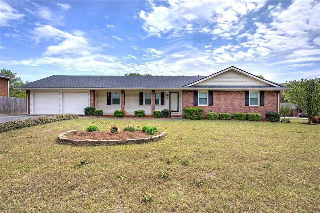 3 bedroom, 2 bathroom, 1,710 sq ft single family residence sold at 14 Parr Wade Road, Cartersville, GA 30120