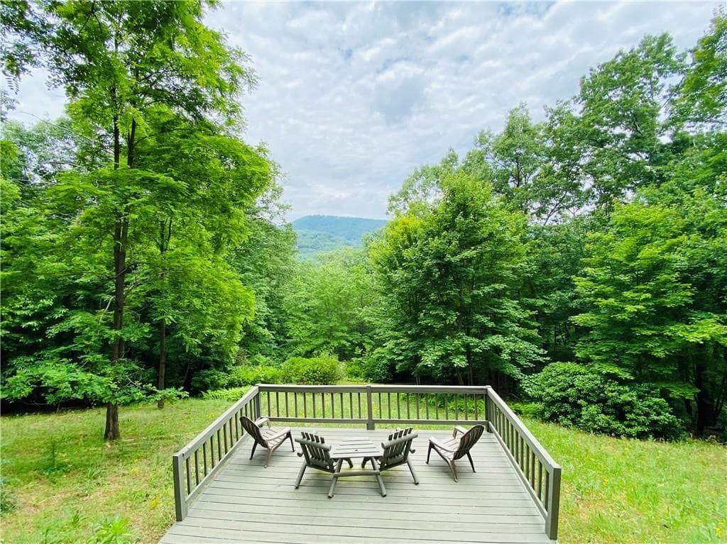 single family residence sold at 104 Sourwood Circle, Big Canoe, GA 30143
