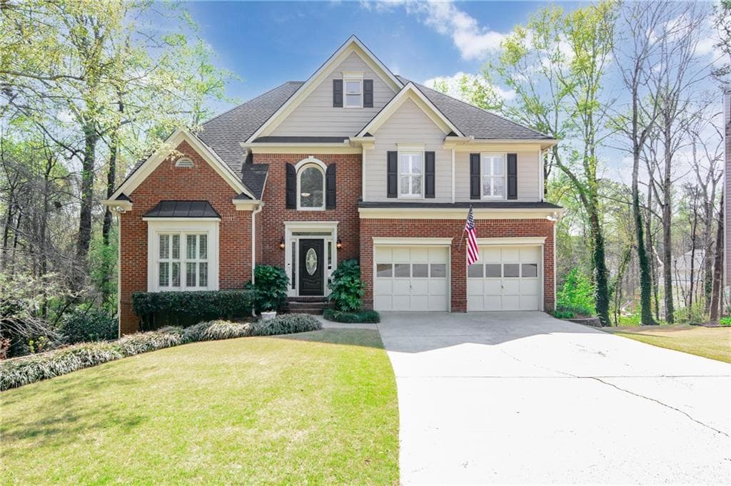 4 bedroom, 4 bathroom, 2,449 sq ft single family residence sold at 3112 Blackstone Run, Lawrenceville, GA 30043