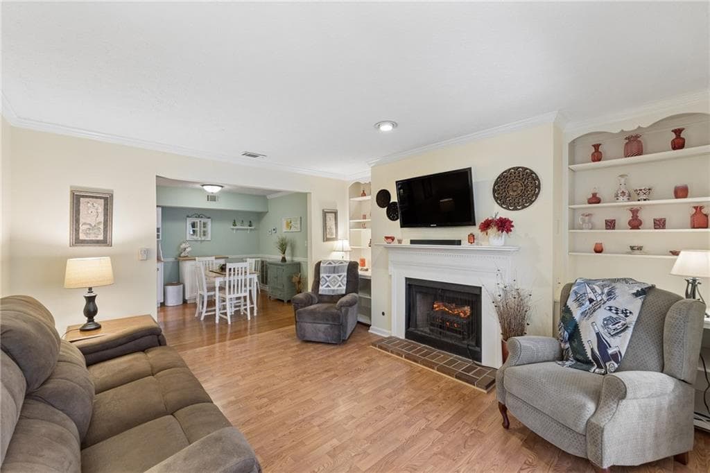2046 Brian Way, Decatur, GA 30033 — most recent listing photo