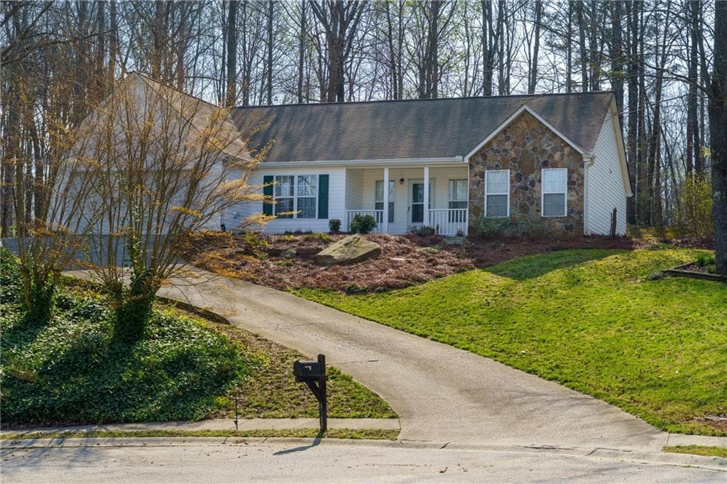 3 bedroom, 2 bathroom, 1,488 sq ft single family residence for sale at 1392 Nunnally Trail, Monroe, GA 30655
