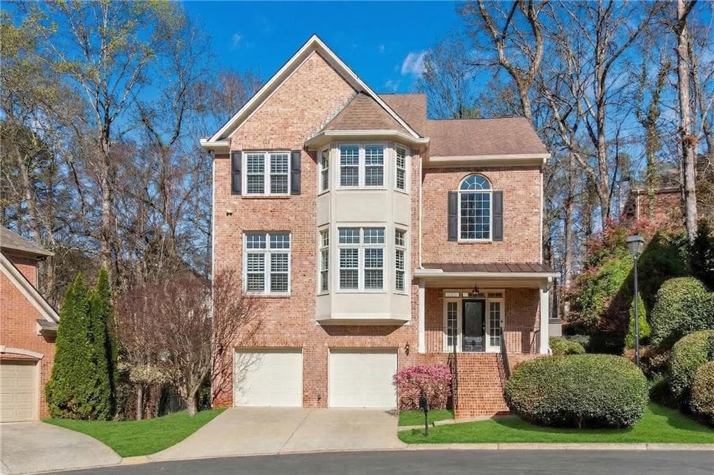 992 Wescott Lane, Atlanta, GA 30319 — most recent listing photo
