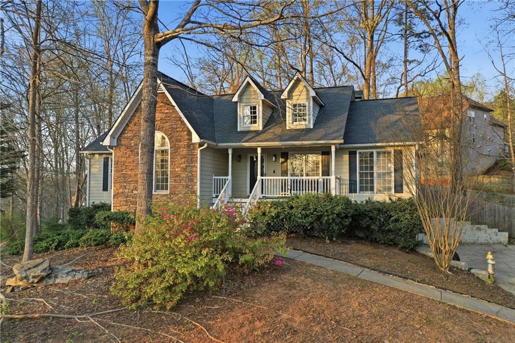 4 bedroom, 2 bathroom, 2,364 sq ft single family residence sold at 3 Warrenton Drive, Douglasville, GA 30134