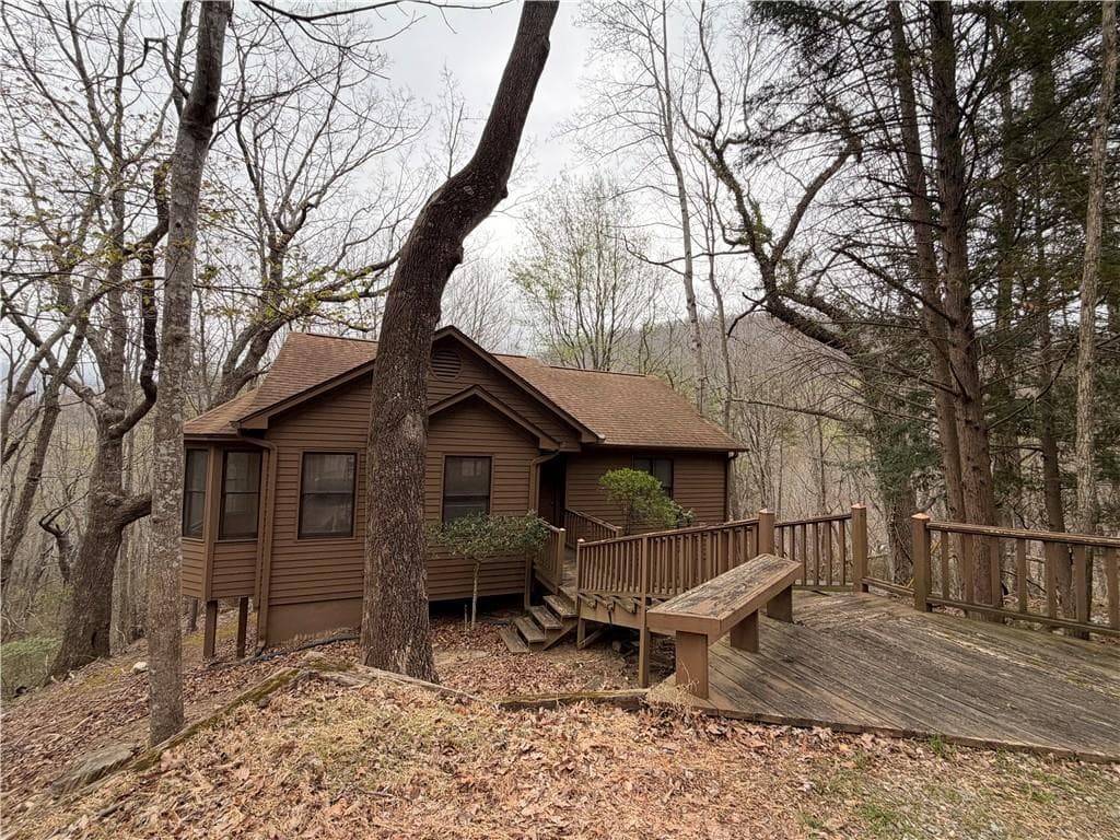 3 bedroom, 2 bathroom, 1,378 sq ft single family residence sold at 496 Mulligan Way, Jasper, GA 30143