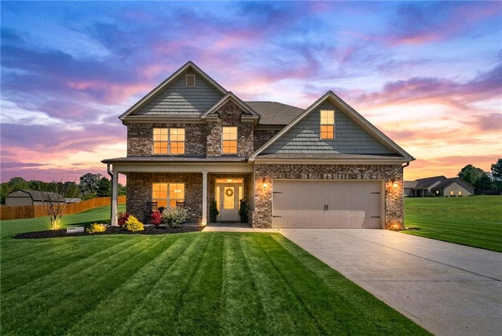4 bedroom, 3 bathroom, 2,880 sq ft single family residence sold at 214 Millie Court, Jackson, GA 30233