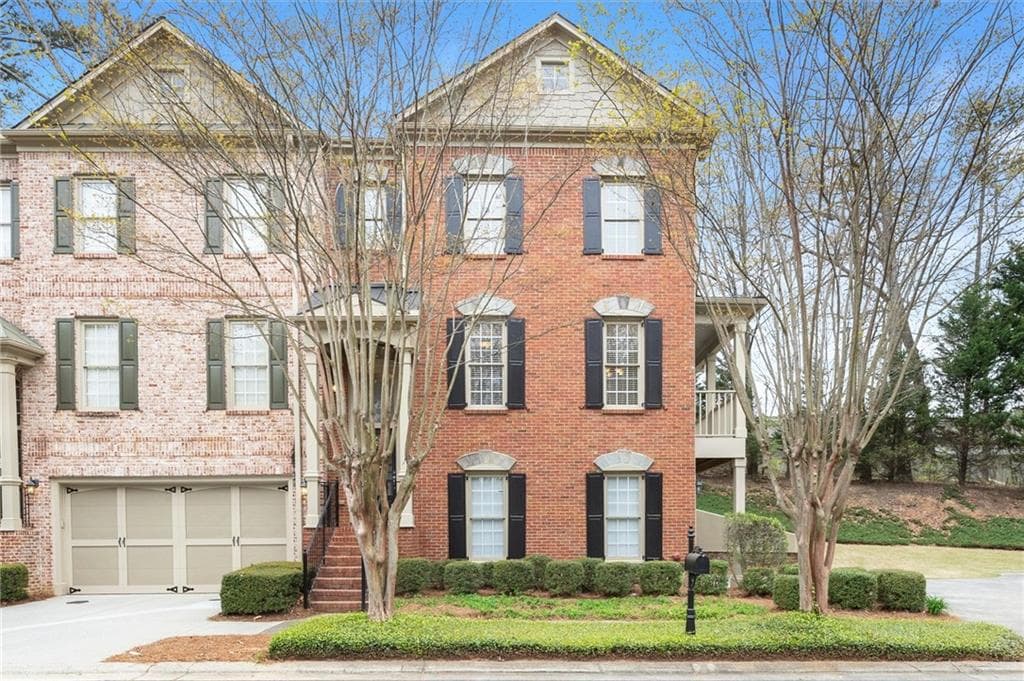 3 bedroom, 4 bathroom, 2,714 sq ft townhouse for sale at 3022 Gaston Circle 3, Marietta, GA 30067