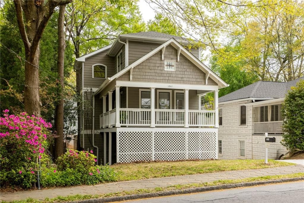 2 bedroom, 3 bathroom, 1,702 sq ft single family residence sold at 1241 Mansfield Avenue, Atlanta, GA 30307