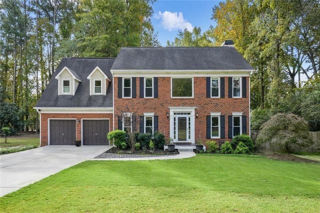 5 bedroom, 3 bathroom, 3,541 sq ft single family residence sold at 475 Lees Trace, Marietta, GA 30064