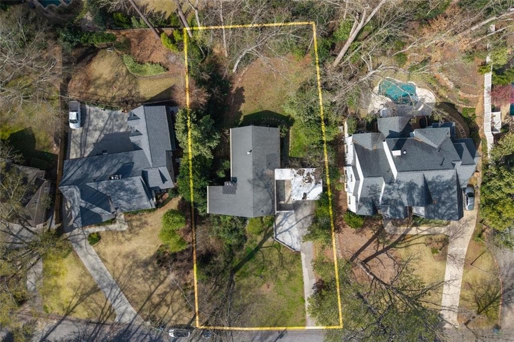 4 bedroom, 2 bathroom, 2,385 sq ft single family residence sold at 3906 Land O Lakes Drive, Atlanta, GA 30342